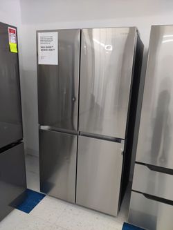 New Samsung
Bespoke 36 in. 23 cu. ft. Counter Depth 4-Door Flex French Door Refrigerator in Stainles