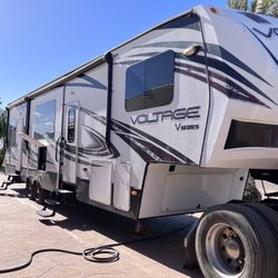 2014 Voltage 5th Wheel Toy hauler