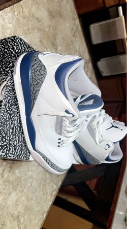 JORDAN 3’s sz9