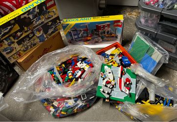 Vintage Lego lot 6390 & More
