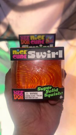 Authentic Needoh swirl cube (orange)