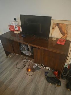 Entertainment stand
