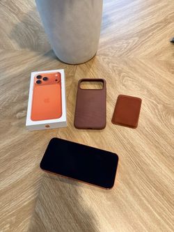 Apple iPhone 17 Pro Max 256GB Cosmic Orange Unlocked + Apple Accessories