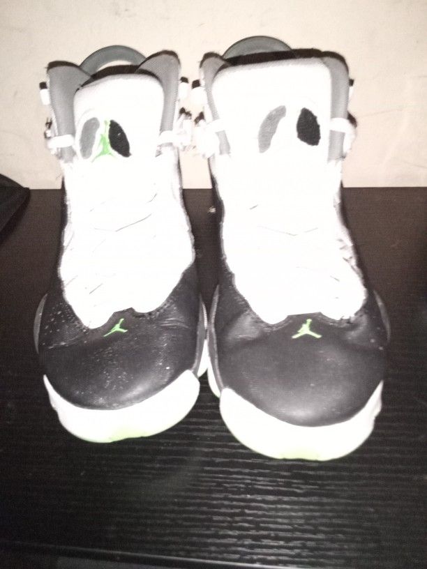 Air Jordan Brand New Never Worn Size 7 Jr