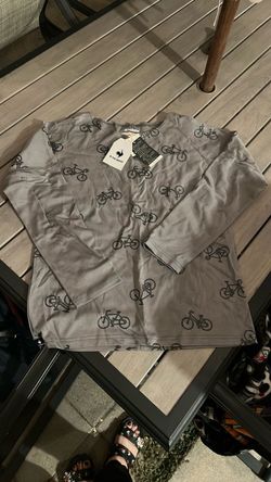 Unisex small long sleeve grey shirt