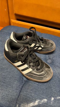 Kids adidas Samba shoes size 12