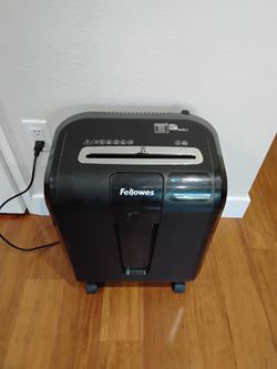 Fellowes Powershred 84Ci Heavy Duty Cross-Cut Shredder (100% Jam Proof)