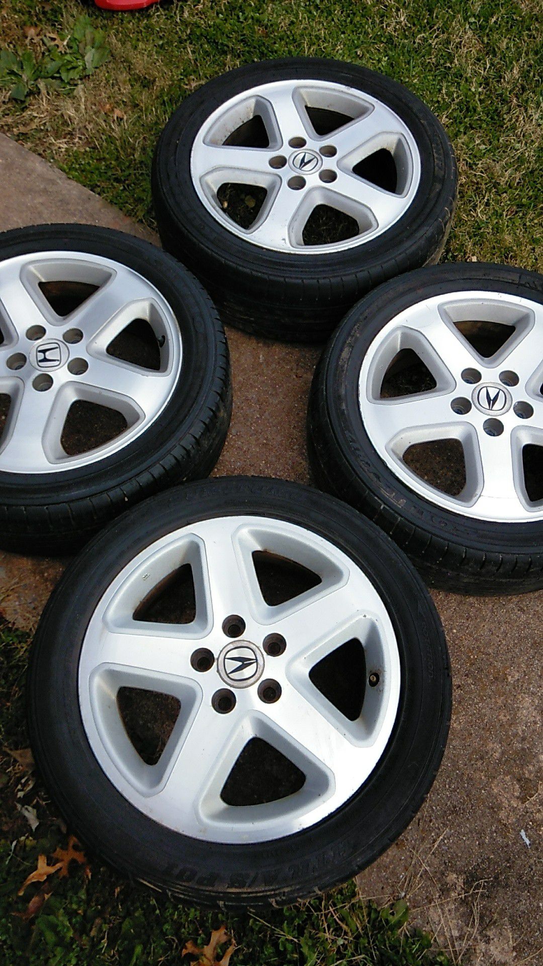 01 Acura TL Type-S 17" wheels