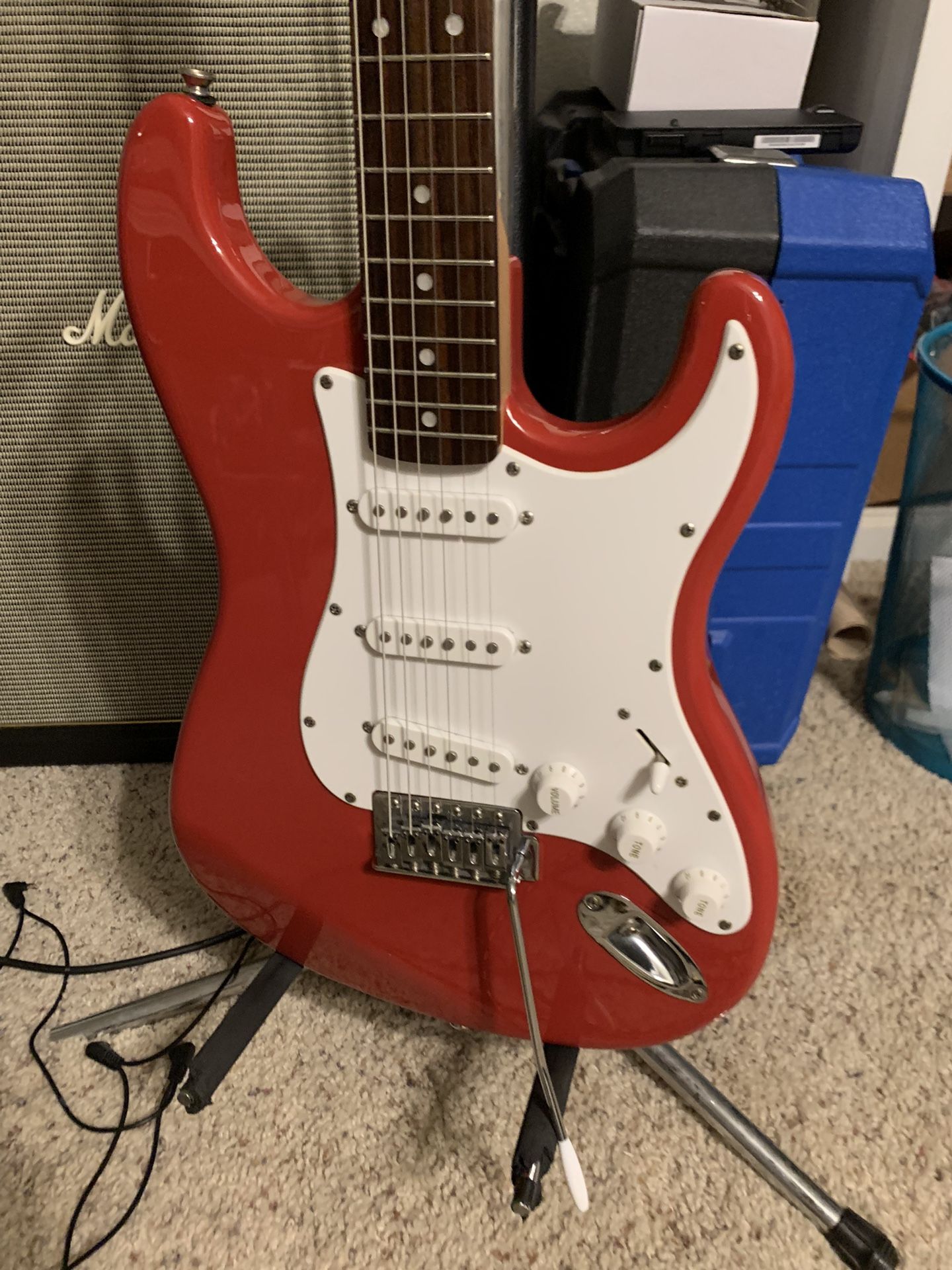 Like New 2011 Fender Starcaster Stratocaster / Strat Electric Guitar - Classic Rally Red!