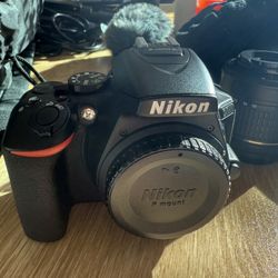 Nikon D5600 DSLR + 35mm & 18–55mm Lenses + Rode Mic + USA Gear Backpack – Fast Sale!