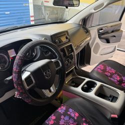 2013 Dodge Grand Caravan
