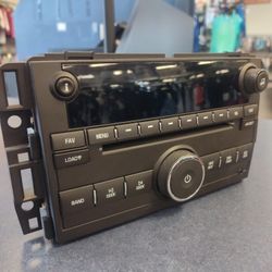 2007 - 2013 GMC SIERRA CHEVY SILVERADO RADIO CD AM FM STEREO PLAYER 