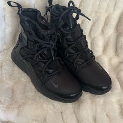 Nike Boots 