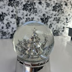 Snow Globe