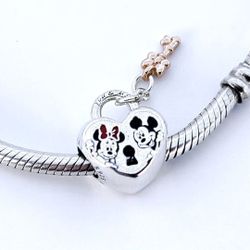 Genuine PANDORA Disney Mickey & Minnie Mouse Padlock Charm W/Pouch