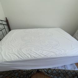 Full Size Mattress 