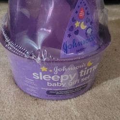 Brand New Johnson’s Baby Sleep Set.
