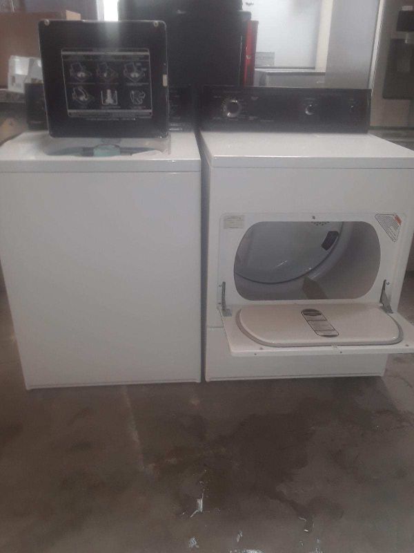 set washer and dryer brand kitchenAid electric dryer everything is good