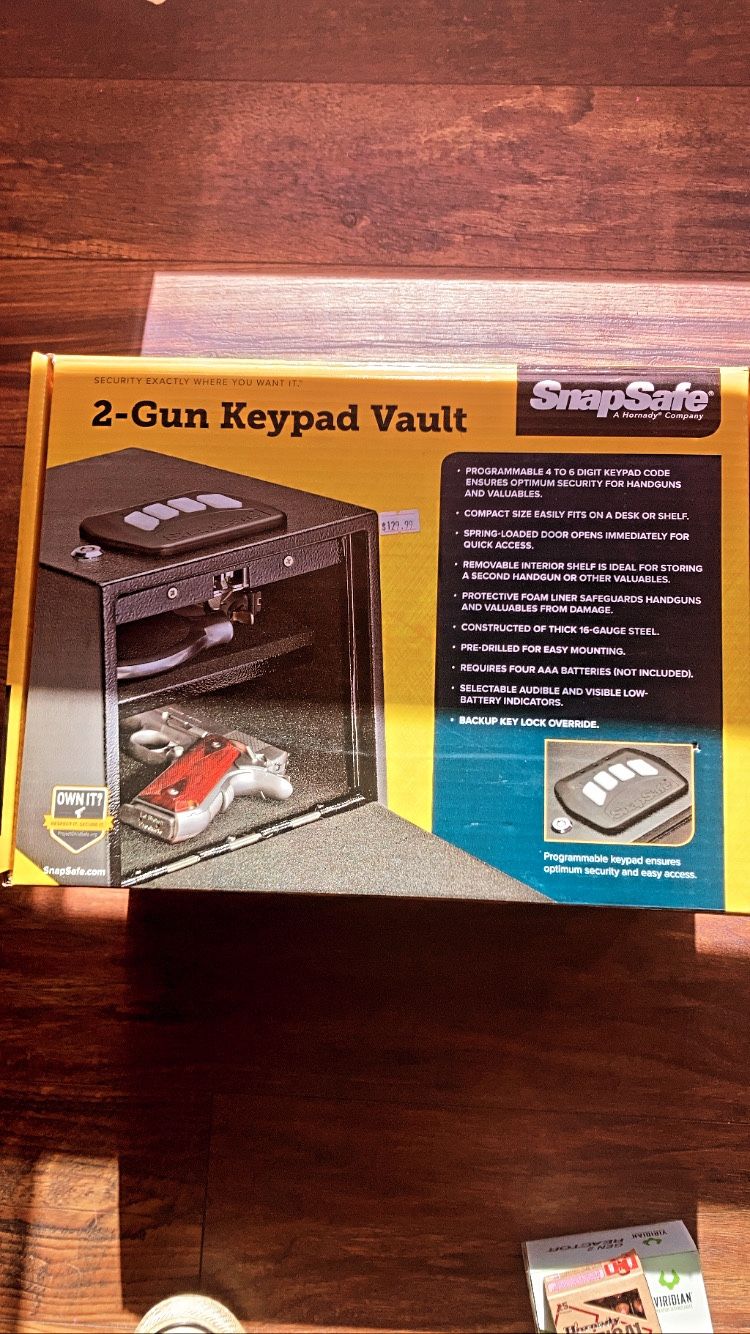 Gun safe/ Gun Vault Keyless Entry 