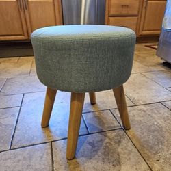STOOL. 
