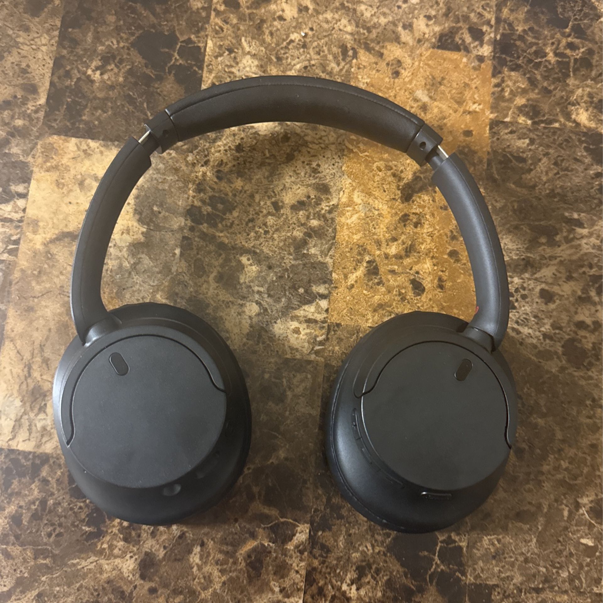 Sony Wh-ch720 Noise Canceling Headphones