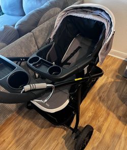 Graco Modes Stroller with Car Chair Attachment 