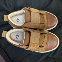 Ugg Toddler Shoe Size 9
