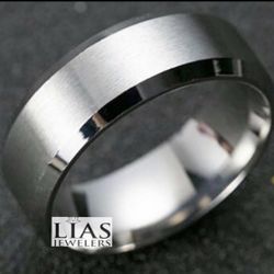 New 18k White Gold Men Wedding Ring 
