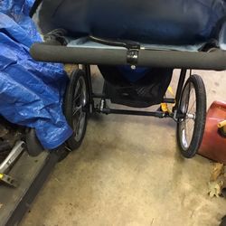 Mongoose Jogging Stroller