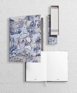 DIOR Stationary Gift Set