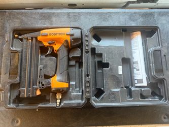 Bostitch 18-Gauge Pneumatic Brad Nailer with Case