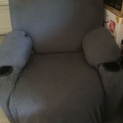 Recliner 