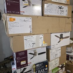 Tengo Abanicos Nuevos Preciosos De Lujo $75 Cada Uno  Y 60" $145