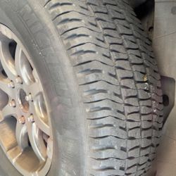 Used Tires/ Rims (6 x 139.7) Chevy, Toyota, Yukon Etc