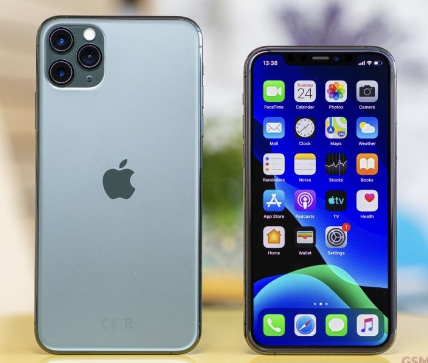 iPhone 11 Pro Max ( Unlocked ) Like New