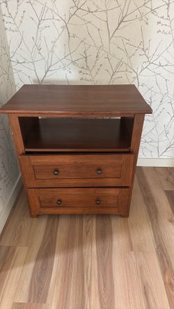 Dresser with two drawers