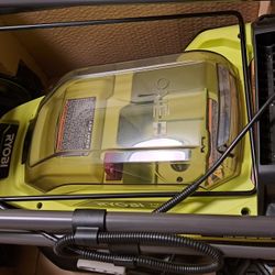 RYOBI

ONE+ 18V 13 in. Cordless Battery Walk Behind Push Lawn Mower with 4.0 Ah Battery and Charger