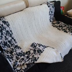 Just Finished A Crochet Cover Of White, Black And Gray Great For The Winter Month.