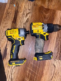 DeWalt DCF809 Impact Driver & DCD805 Hammer Drill Set