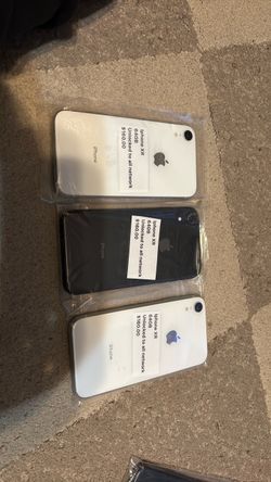 Apple iPhone XR 64GB Unlocked