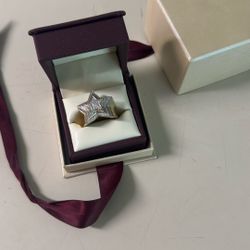 Gold Ring 10k Real diamonds