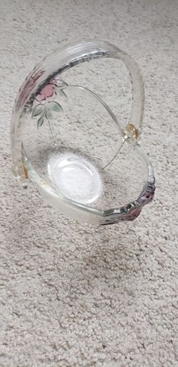 Clear glass serving bowl with pink rose border fruit