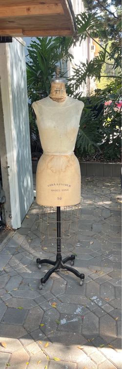 Vintage Original  Wolf Dress Form