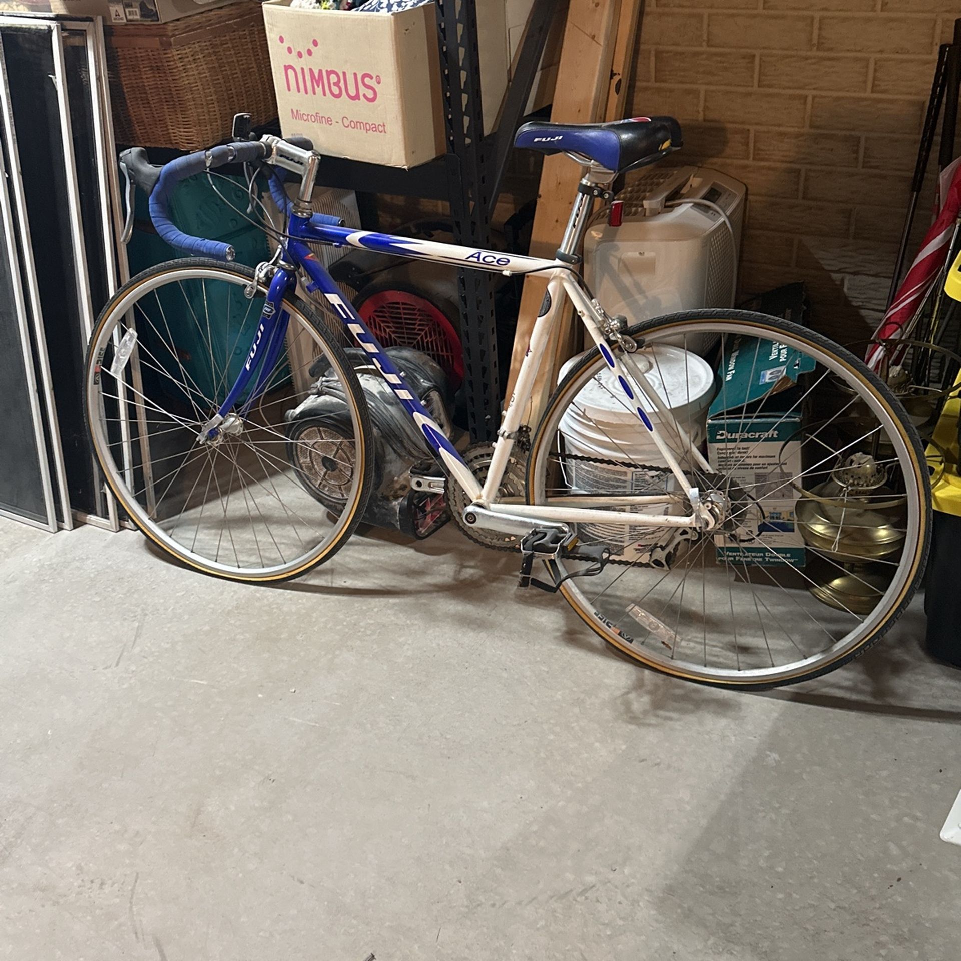 FUJI ACE CHROME-MOLY ROAD BIKE