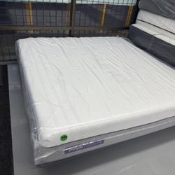 KING SIZE PURPLE PREMIER .3 MATTRESS & BOX SPRINGS BED SET