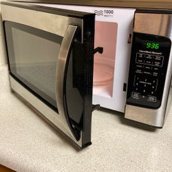 Hamilton Beach 1000W Microwave