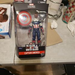 Marvel Legends Captain America