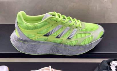Adidas Aruku Neon Green Size 11