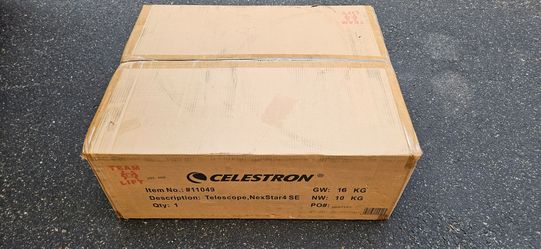 Celestron NexStar 4SE Computerized Telescope