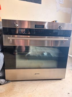 Smeg built in electric stainless steel wall  oven